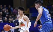 开云体育官网-吉林队大胜四川队，球员表现稳定