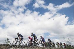 开云APP-包含强劲的球队在冲刺胜利的道路上取得良好开端的词条