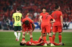 -国家队在足球比赛中再次稳操胜券