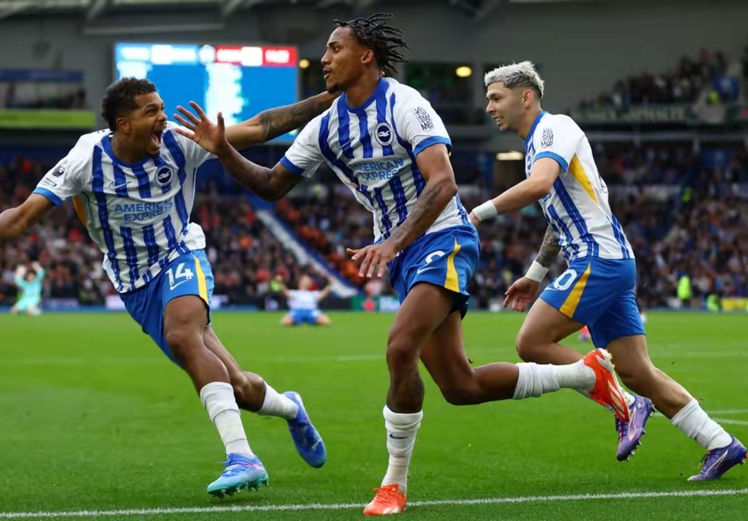 曼城客场大胜对手，继续高歌猛进