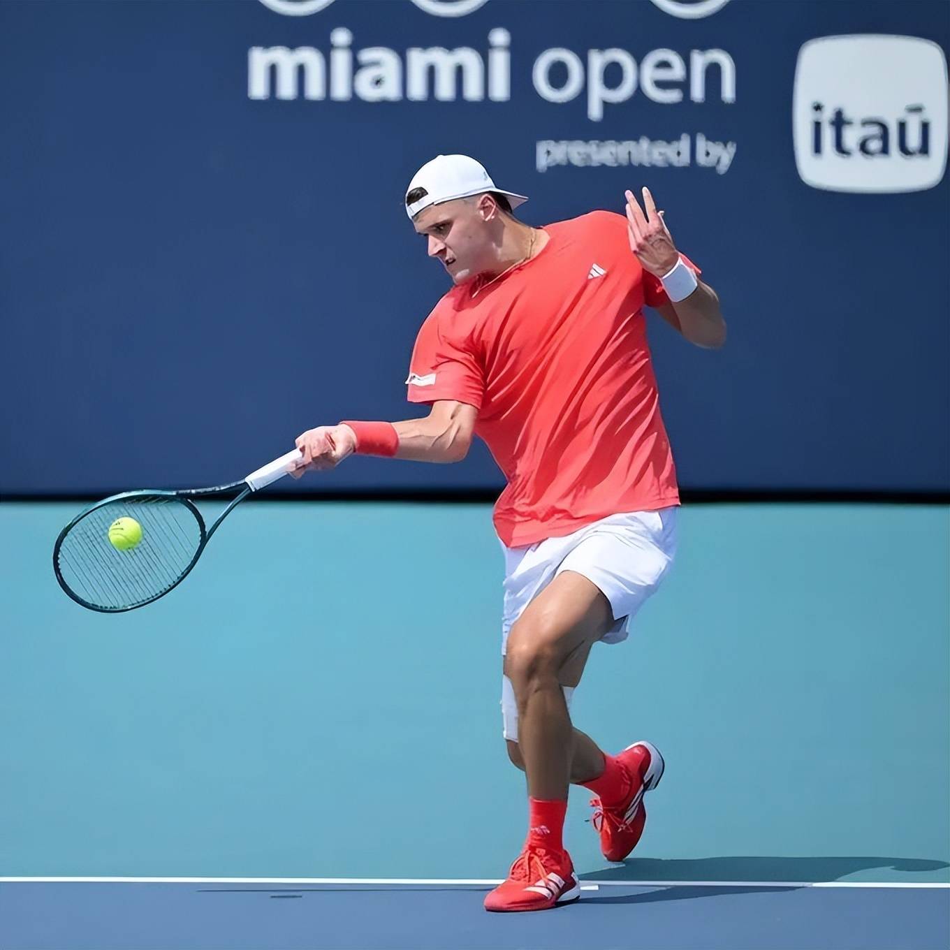 足坛明日之星：瑞典女足队19岁新秀