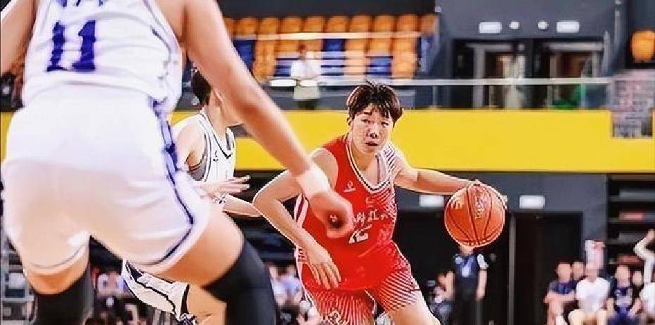 江苏女篮四节惊险逆转,击败山西队 江苏女篮四节惊险逆转,击败山西队