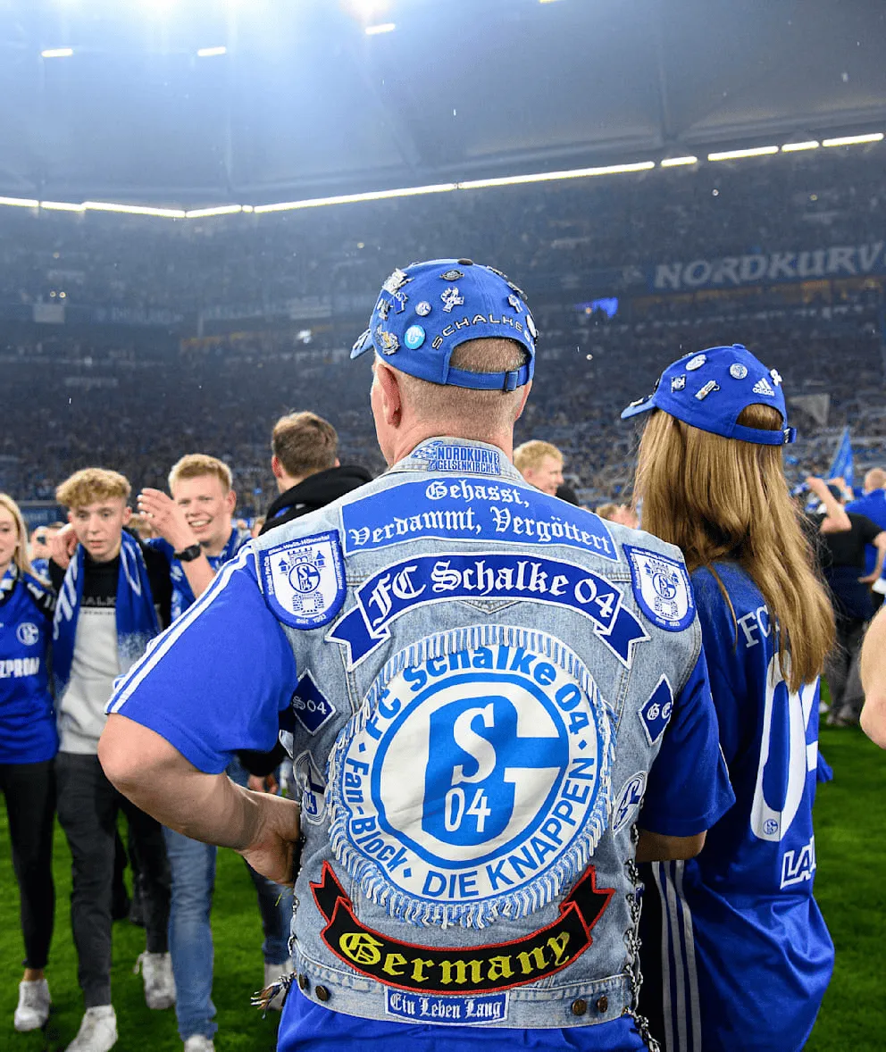 沙尔克04的几名球员受伤，团队战力受影响的简单介绍