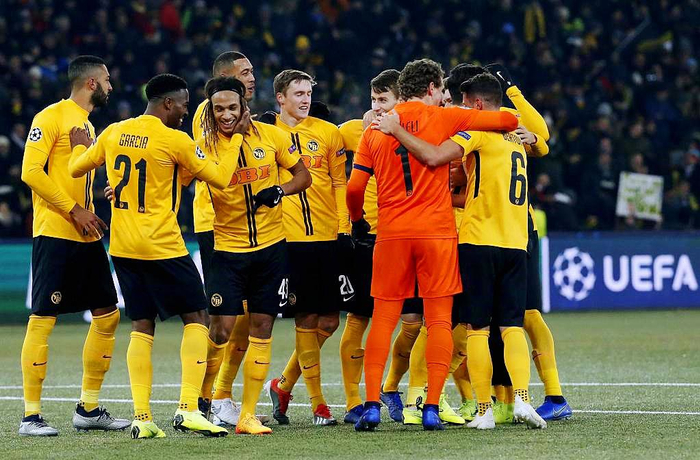 法国碾压对手，展现实力晋级联赛四强