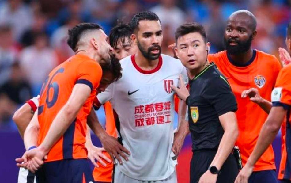 比赛前状况不佳，球队备战威胁重重