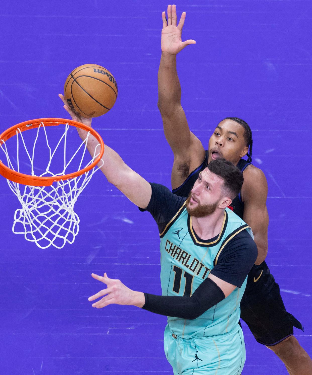 关于黄蜂轻取意大利男篮,贝弗利关键制胜的信息 关于黄蜂轻取意大利男篮,贝弗利关键制胜的信息