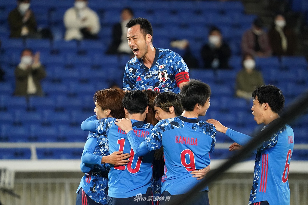 日本羽毛球队完胜中国羽毛球队，马琳制霸全场的简单介绍