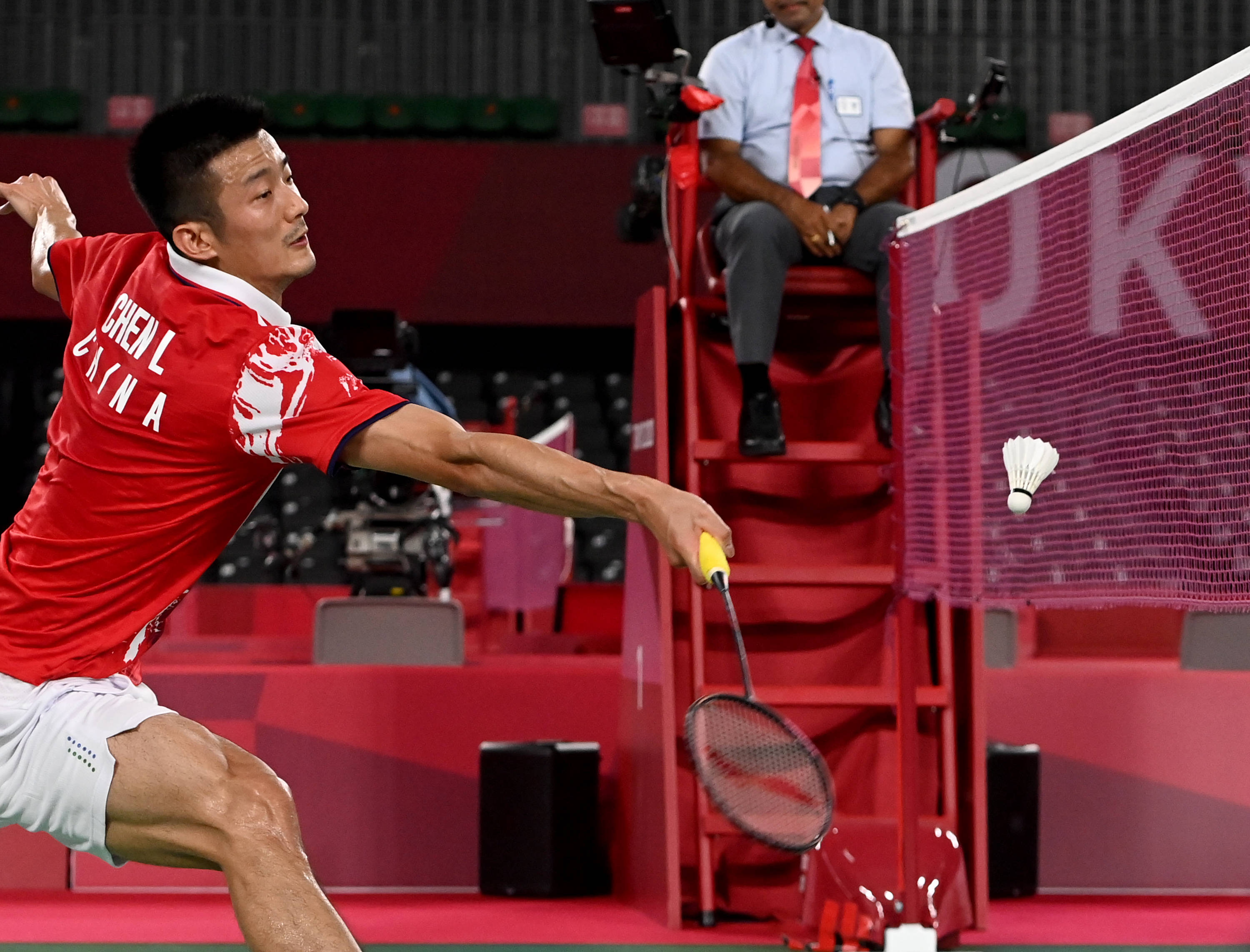 印尼羽毛球队爆冷中国羽毛球队，谌龙一己之力扛起全队的简单介绍