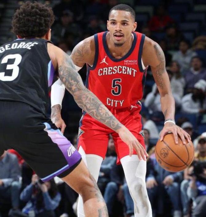 爵士逆转鹈鹕,乔治统治全场的简单介绍 爵士逆转鹈鹕,乔治统治全场的简单介绍